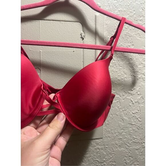 Victoria’s Secret Red Full Coverage Bra Woman’s Size 34C - Picture 5 of 13